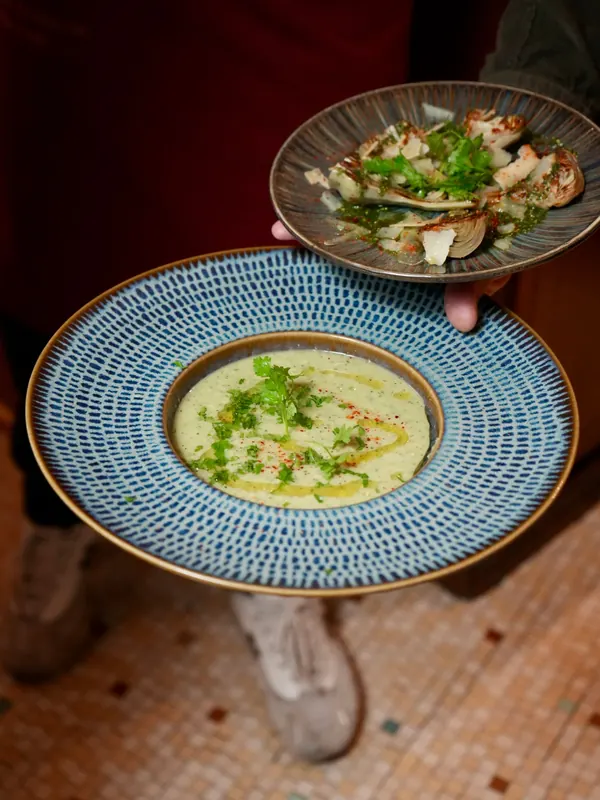 Order up, Velouté and artichokes, heading out